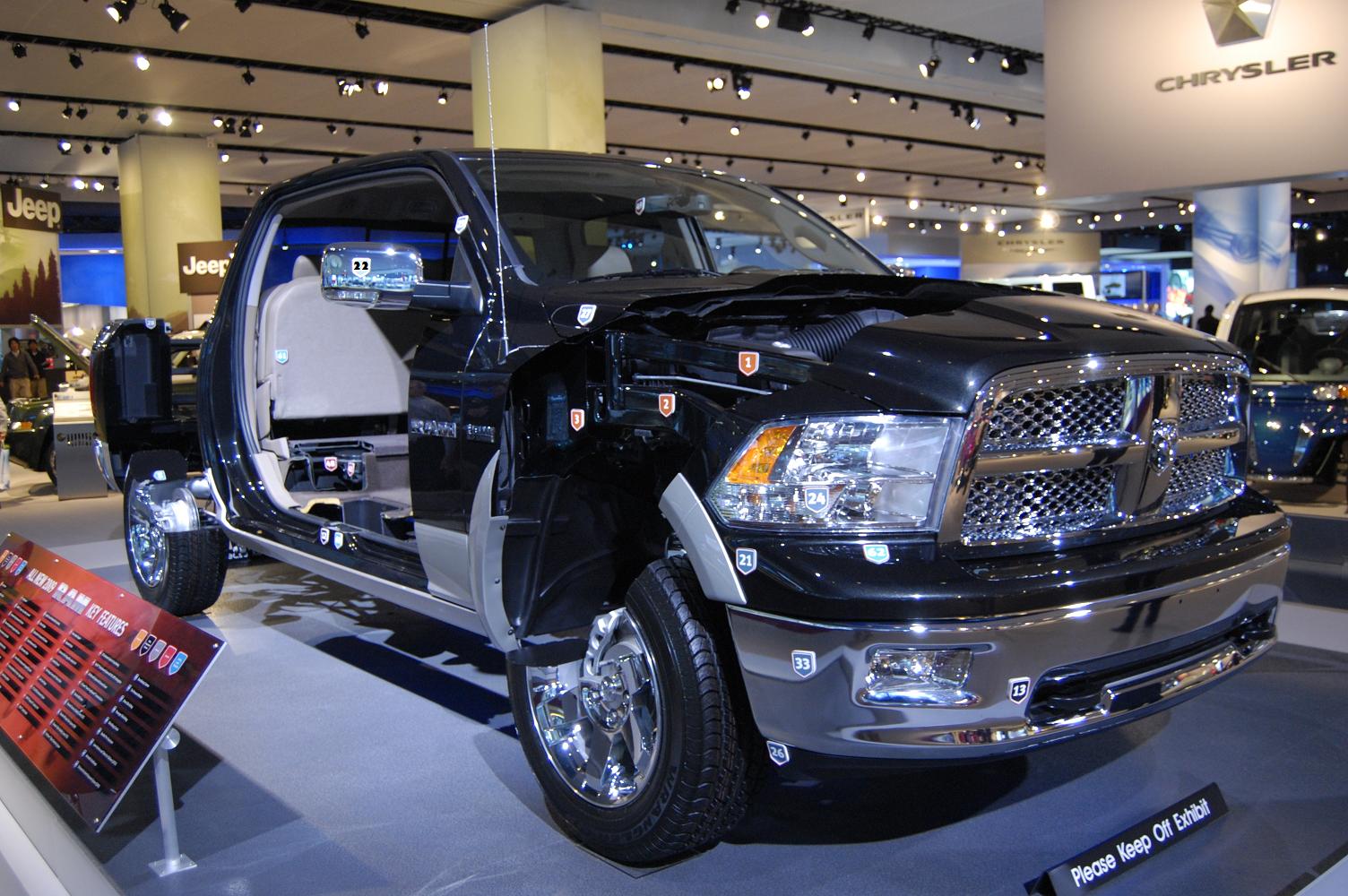 http://www.dodgeforum.com/cut%20away%20front%20corner.jpg