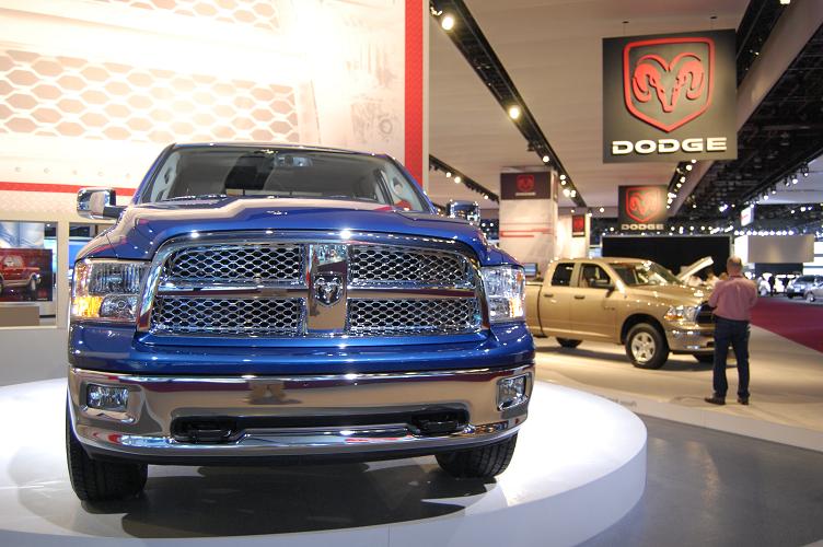 http://www.dodgeforum.com/ram%20front%20close.jpg