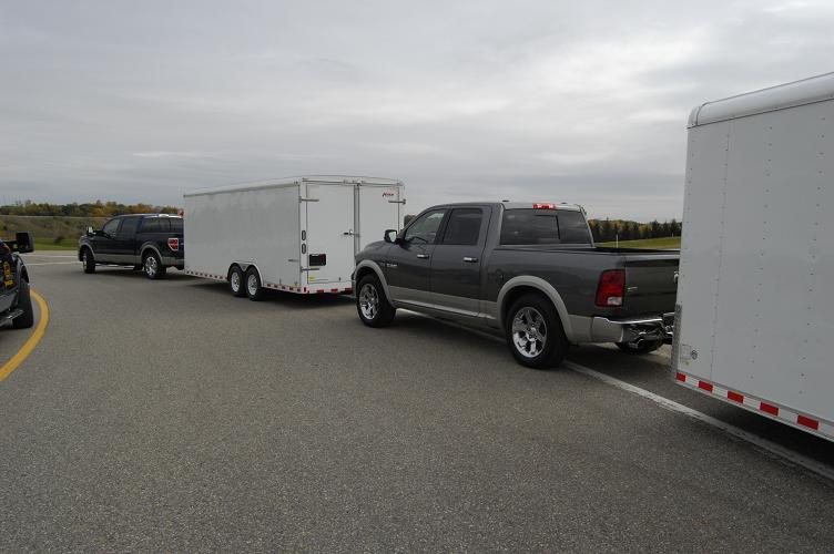 http://www.dodgeforum.com/ram%20pulling.JPG